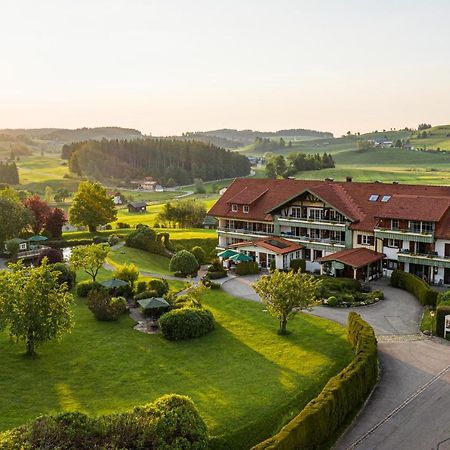 Hotel Johanneshof Oberstaufen Bagian luar foto
